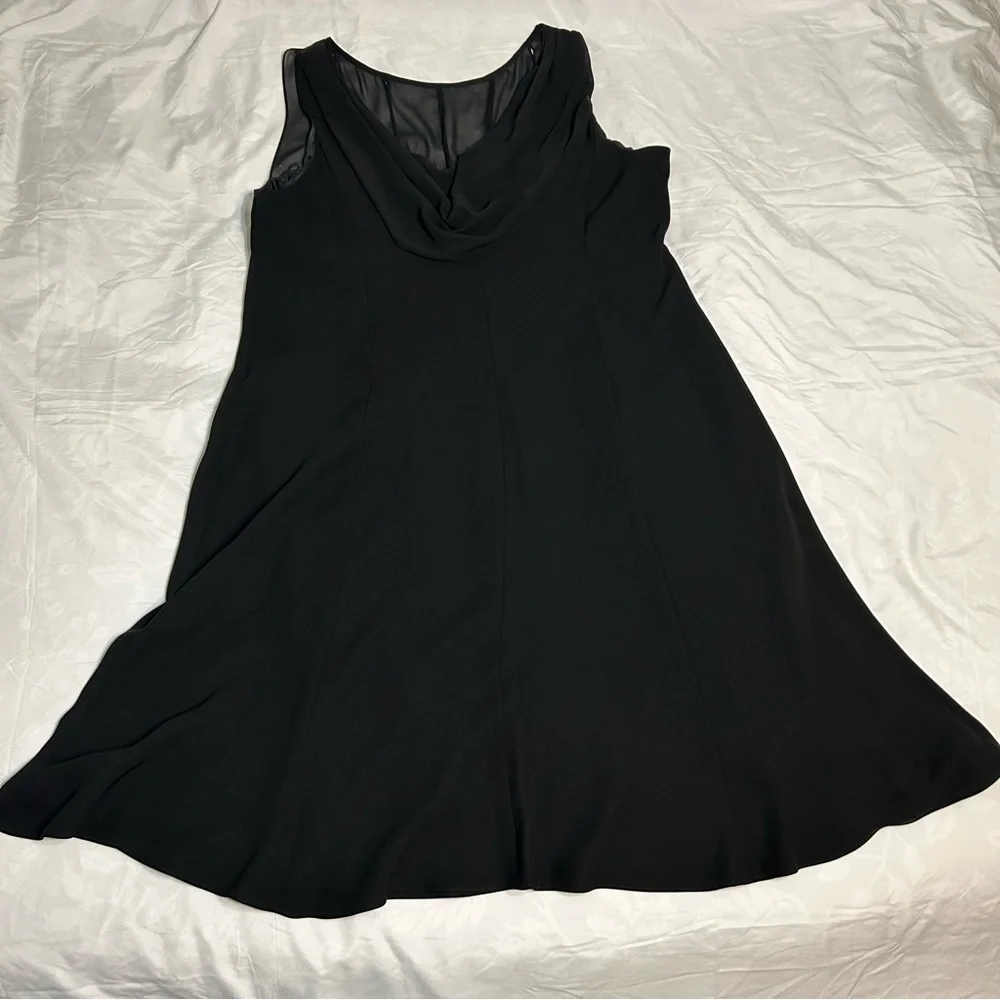 Jones New York Black Lined Cocktail Dress W/ Rhinestones Draped Back 20W - Picture 6 of 11